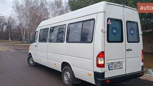 Белый Мерседес Sprinter, объемом двигателя 2.1 л и пробегом 2 тыс. км за 17000 $, фото 4 на Automoto.ua