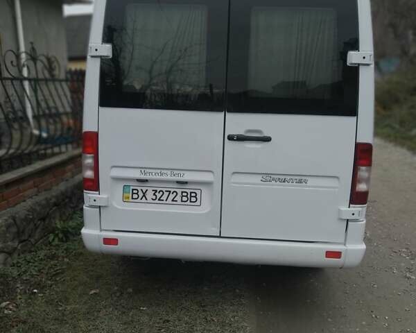 Белый Мерседес Sprinter, объемом двигателя 0 л и пробегом 350 тыс. км за 7000 $, фото 3 на Automoto.ua