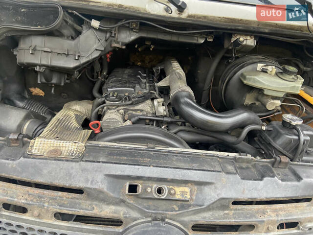 Белый Мерседес Sprinter, объемом двигателя 2.7 л и пробегом 4 тыс. км за 15000 $, фото 8 на Automoto.ua