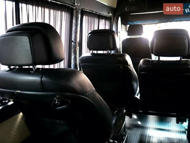 Белый Мерседес Sprinter, объемом двигателя 2.87 л и пробегом 700 тыс. км за 7999 $, фото 7 на Automoto.ua