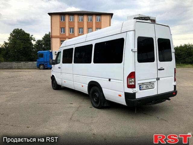 Білий Мерседес Sprinter, об'ємом двигуна 2.7 л та пробігом 567 тис. км за 9500 $, фото 1 на Automoto.ua