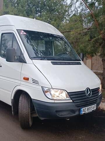 Белый Мерседес Sprinter, объемом двигателя 2.1 л и пробегом 2 тыс. км за 17000 $, фото 1 на Automoto.ua