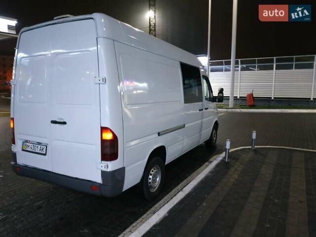 Белый Мерседес Sprinter, объемом двигателя 2.7 л и пробегом 520 тыс. км за 9999 $, фото 8 на Automoto.ua