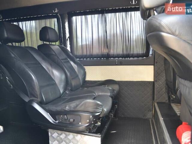 Белый Мерседес Sprinter, объемом двигателя 2.87 л и пробегом 700 тыс. км за 7999 $, фото 8 на Automoto.ua