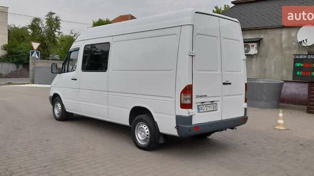 Белый Мерседес Sprinter, объемом двигателя 2.15 л и пробегом 600 тыс. км за 8700 $, фото 20 на Automoto.ua