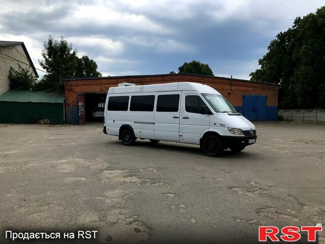 Білий Мерседес Sprinter, об'ємом двигуна 2.7 л та пробігом 567 тис. км за 9500 $, фото 4 на Automoto.ua