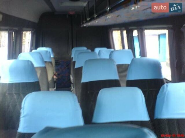 Белый Мерседес Sprinter, объемом двигателя 2.2 л и пробегом 750 тыс. км за 9841 $, фото 3 на Automoto.ua