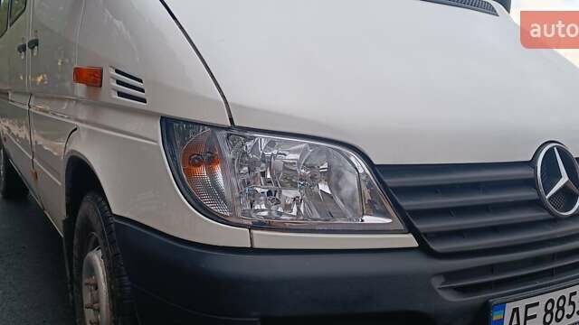 Белый Мерседес Sprinter, объемом двигателя 2.1 л и пробегом 2 тыс. км за 17000 $, фото 11 на Automoto.ua