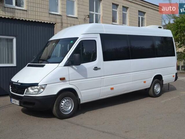 Белый Мерседес Sprinter, объемом двигателя 2.87 л и пробегом 700 тыс. км за 7999 $, фото 6 на Automoto.ua