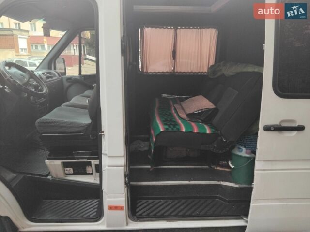 Білий Мерседес Sprinter, об'ємом двигуна 2.2 л та пробігом 560 тис. км за 9200 $, фото 10 на Automoto.ua
