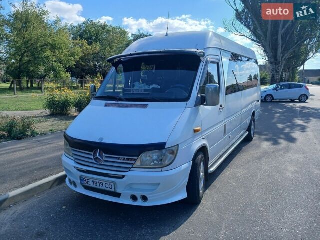 Белый Мерседес Sprinter, объемом двигателя 2.15 л и пробегом 1 тыс. км за 16000 $, фото 4 на Automoto.ua