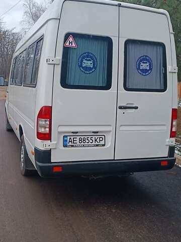 Белый Мерседес Sprinter, объемом двигателя 2.1 л и пробегом 2 тыс. км за 17000 $, фото 10 на Automoto.ua