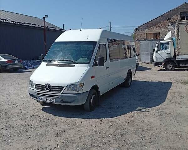 Білий Мерседес Sprinter, об'ємом двигуна 2.15 л та пробігом 526 тис. км за 13500 $, фото 12 на Automoto.ua