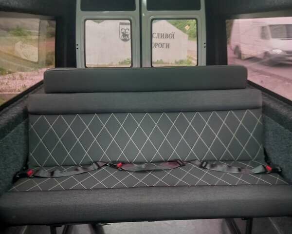 Белый Мерседес Sprinter, объемом двигателя 2.15 л и пробегом 700 тыс. км за 8300 $, фото 10 на Automoto.ua