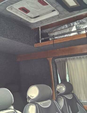 Белый Мерседес Sprinter, объемом двигателя 2.15 л и пробегом 540 тыс. км за 8400 $, фото 21 на Automoto.ua