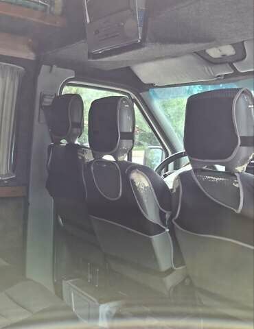 Белый Мерседес Sprinter, объемом двигателя 2.15 л и пробегом 540 тыс. км за 8400 $, фото 17 на Automoto.ua