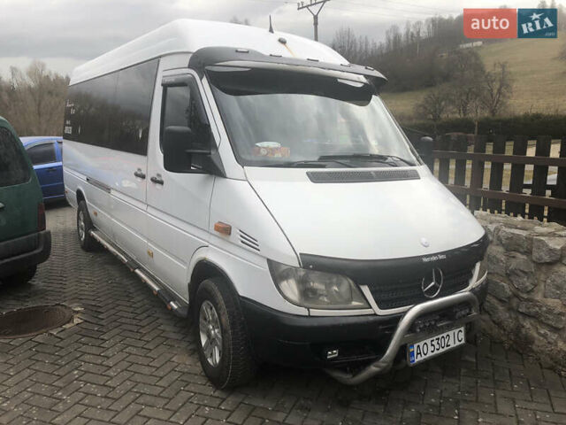 Белый Мерседес Sprinter, объемом двигателя 0 л и пробегом 550 тыс. км за 9500 $, фото 5 на Automoto.ua