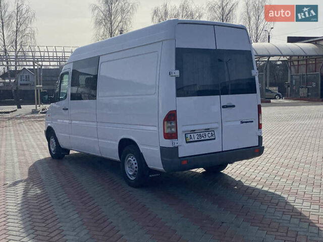 Белый Мерседес Sprinter, объемом двигателя 2.2 л и пробегом 702 тыс. км за 8200 $, фото 2 на Automoto.ua
