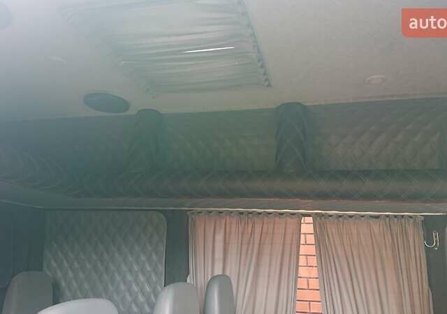 Белый Мерседес Sprinter, объемом двигателя 2.7 л и пробегом 771 тыс. км за 10800 $, фото 11 на Automoto.ua