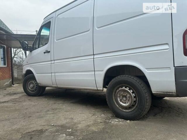 Білий Мерседес Sprinter, об'ємом двигуна 0 л та пробігом 620 тис. км за 6000 $, фото 1 на Automoto.ua