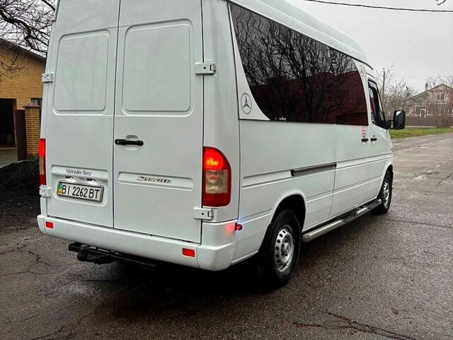 Белый Мерседес Sprinter, объемом двигателя 2.7 л и пробегом 645 тыс. км за 5800 $, фото 5 на Automoto.ua