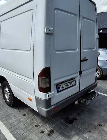 Белый Мерседес Sprinter, объемом двигателя 2.15 л и пробегом 540 тыс. км за 8400 $, фото 15 на Automoto.ua