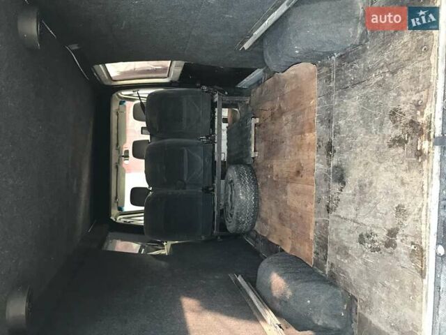 Белый Мерседес Sprinter, объемом двигателя 0 л и пробегом 600 тыс. км за 6800 $, фото 4 на Automoto.ua