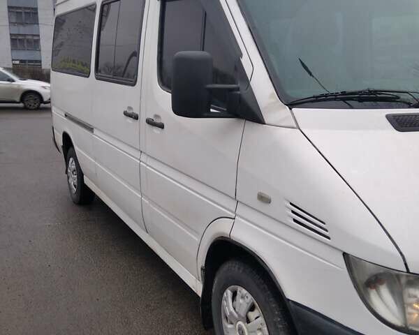 Білий Мерседес Sprinter, об'ємом двигуна 2.15 л та пробігом 750 тис. км за 6900 $, фото 3 на Automoto.ua