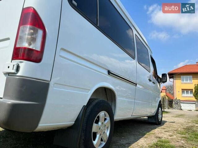 Белый Мерседес Sprinter, объемом двигателя 2.2 л и пробегом 620 тыс. км за 7500 $, фото 11 на Automoto.ua