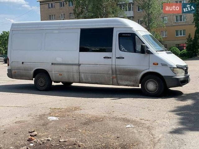 Білий Мерседес Sprinter, об'ємом двигуна 2.7 л та пробігом 1 тис. км за 8300 $, фото 3 на Automoto.ua