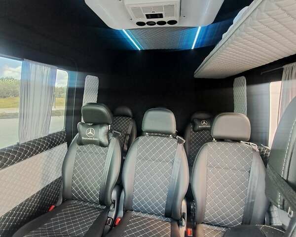 Белый Мерседес Sprinter, объемом двигателя 2.2 л и пробегом 870 тыс. км за 8500 $, фото 9 на Automoto.ua