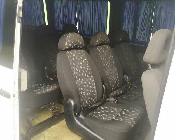 Белый Мерседес Sprinter, объемом двигателя 2.15 л и пробегом 723 тыс. км за 4700 $, фото 5 на Automoto.ua