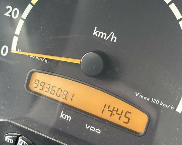Белый Мерседес Sprinter, объемом двигателя 2.7 л и пробегом 110 тыс. км за 9000 $, фото 9 на Automoto.ua