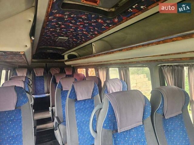 Белый Мерседес Sprinter, объемом двигателя 2.15 л и пробегом 650 тыс. км за 8000 $, фото 4 на Automoto.ua