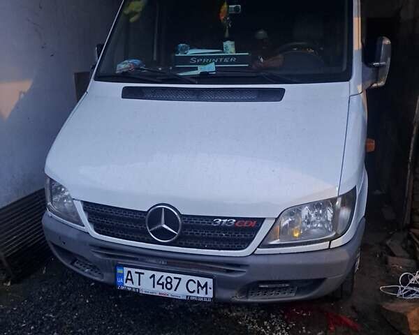 Белый Мерседес Sprinter, объемом двигателя 2.1 л и пробегом 4 тыс. км за 10500 $, фото 1 на Automoto.ua