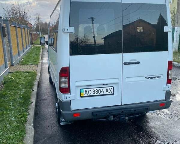 Білий Мерседес Sprinter, об'ємом двигуна 2.2 л та пробігом 547 тис. км за 9000 $, фото 10 на Automoto.ua