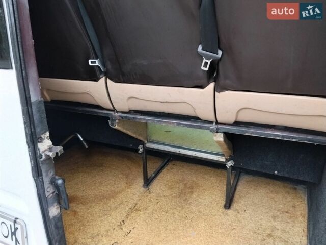 Белый Мерседес Sprinter, объемом двигателя 2.2 л и пробегом 530 тыс. км за 14800 $, фото 12 на Automoto.ua