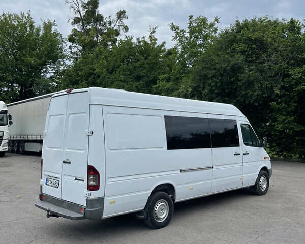 Белый Мерседес Sprinter, объемом двигателя 0 л и пробегом 175 тыс. км за 8500 $, фото 5 на Automoto.ua