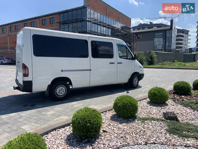 Белый Мерседес Sprinter, объемом двигателя 2.1 л и пробегом 4 тыс. км за 8500 $, фото 4 на Automoto.ua