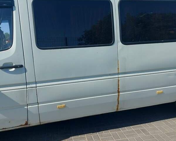 Белый Мерседес Sprinter, объемом двигателя 2.2 л и пробегом 10 тыс. км за 7400 $, фото 2 на Automoto.ua