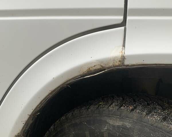 Белый Мерседес Sprinter, объемом двигателя 2.2 л и пробегом 497 тыс. км за 10500 $, фото 21 на Automoto.ua