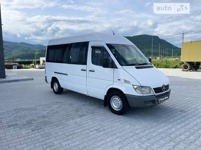 Білий Мерседес Sprinter, об'ємом двигуна 2.15 л та пробігом 450 тис. км за 7000 $, фото 3 на Automoto.ua