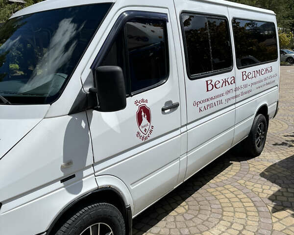 Белый Мерседес Sprinter, объемом двигателя 2.69 л и пробегом 685 тыс. км за 9500 $, фото 8 на Automoto.ua