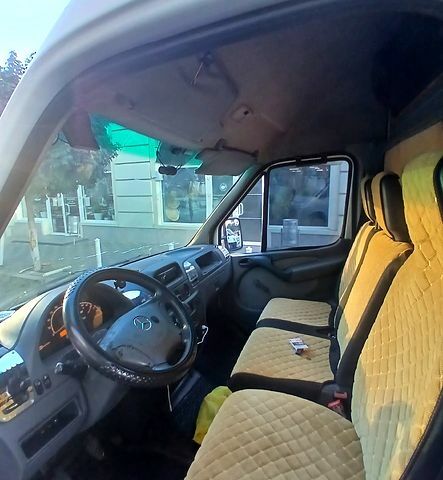 Білий Мерседес Sprinter, об'ємом двигуна 2.2 л та пробігом 0 тис. км за 7000 $, фото 5 на Automoto.ua
