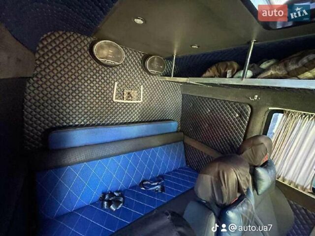 Белый Мерседес Sprinter, объемом двигателя 2.69 л и пробегом 500 тыс. км за 9799 $, фото 19 на Automoto.ua