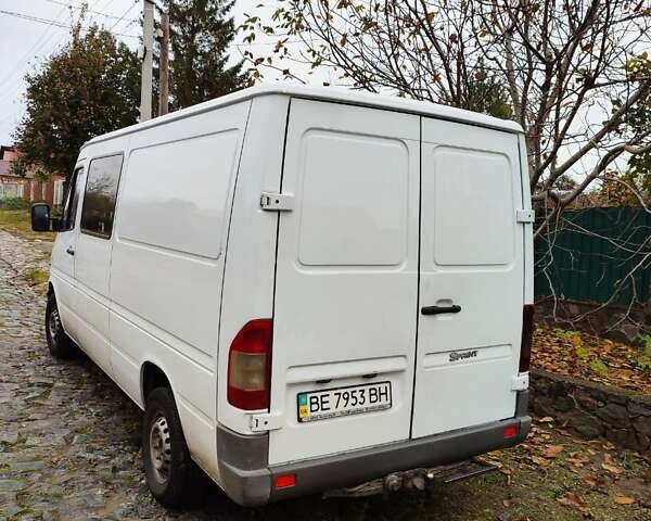 Белый Мерседес Sprinter, объемом двигателя 2.3 л и пробегом 183 тыс. км за 8555 $, фото 6 на Automoto.ua