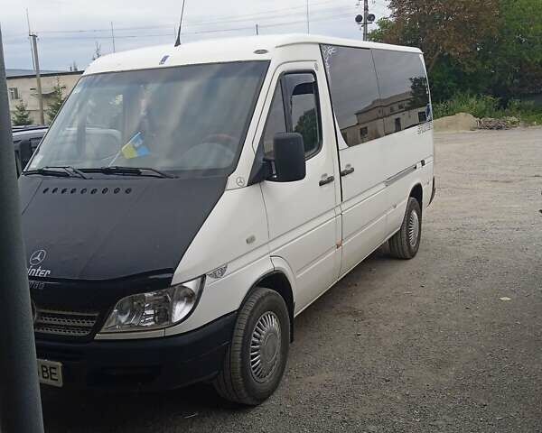 Білий Мерседес Sprinter, об'ємом двигуна 2.2 л та пробігом 329 тис. км за 6800 $, фото 5 на Automoto.ua