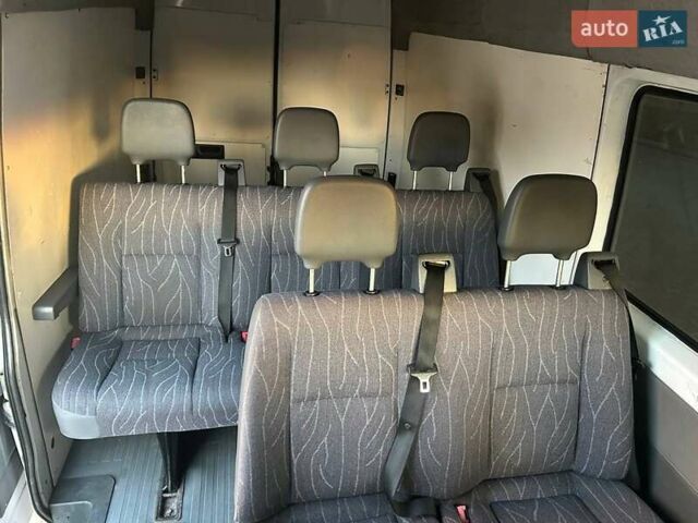 Белый Мерседес Sprinter, объемом двигателя 2.1 л и пробегом 320 тыс. км за 8600 $, фото 14 на Automoto.ua