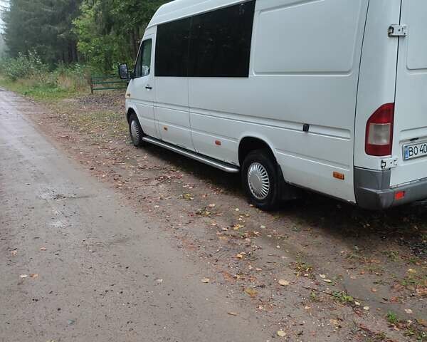 Білий Мерседес Sprinter, об'ємом двигуна 2.69 л та пробігом 880 тис. км за 8800 $, фото 3 на Automoto.ua