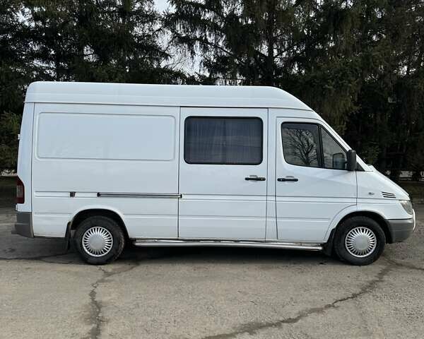 Білий Мерседес Sprinter, об'ємом двигуна 0 л та пробігом 584 тис. км за 10800 $, фото 2 на Automoto.ua